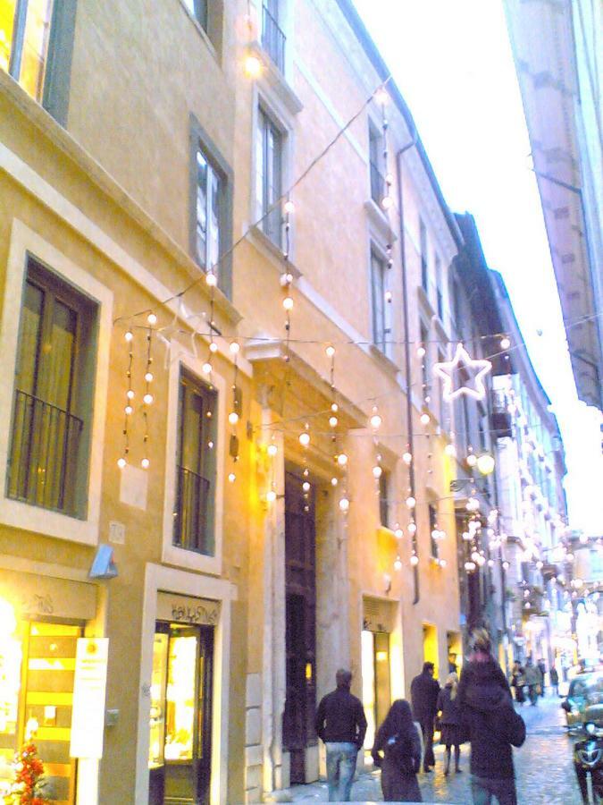 Appartamentino Campo Dei Fiori Rome Bagian luar foto
